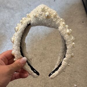 Lele Sadoughi Cream Pearl Embellished Headband